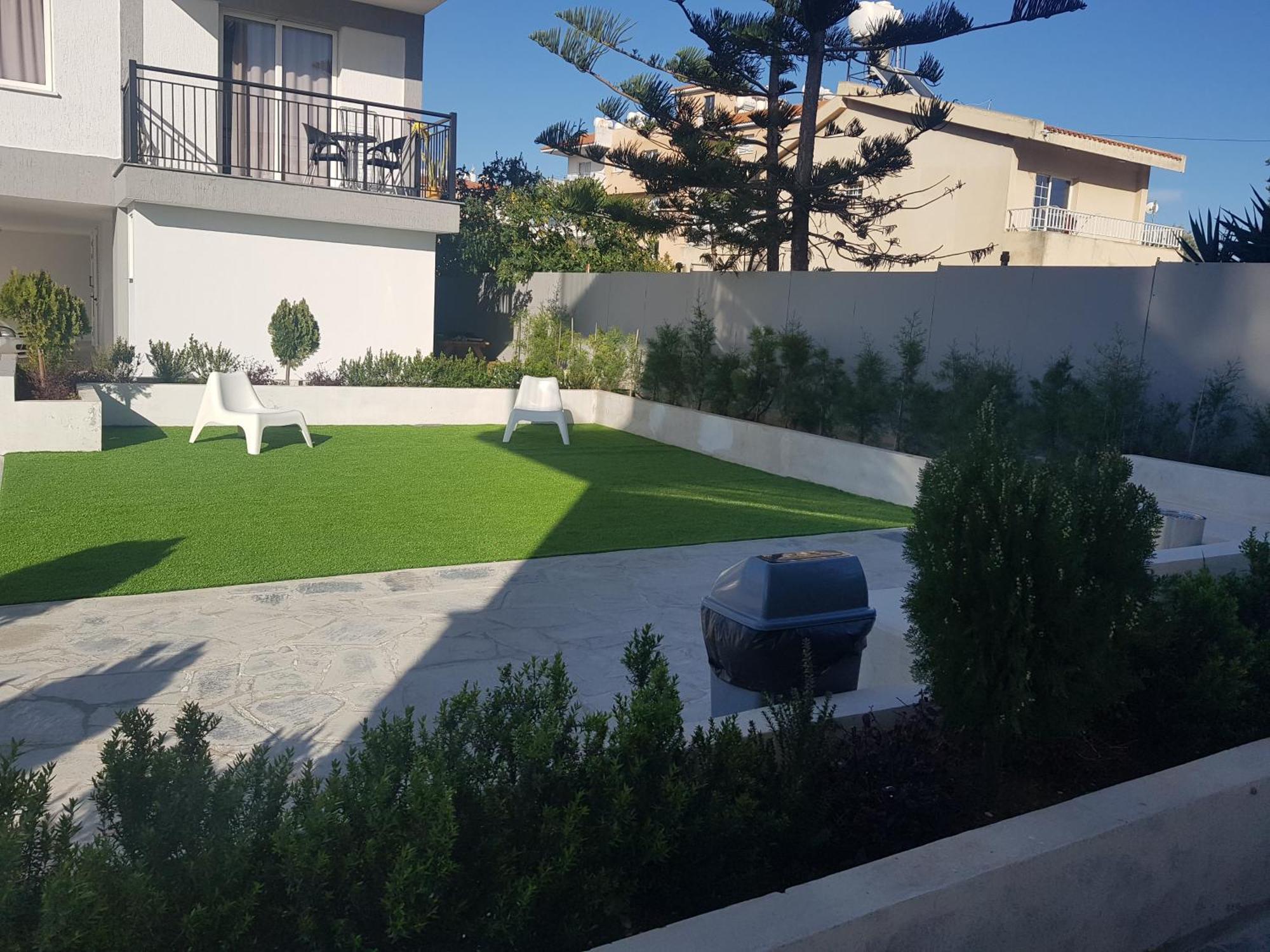 Valentinos Apartments Paphos Eksteriør bilde