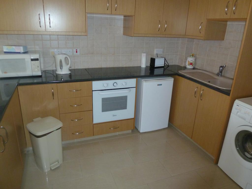 Valentinos Apartments Paphos Rom bilde