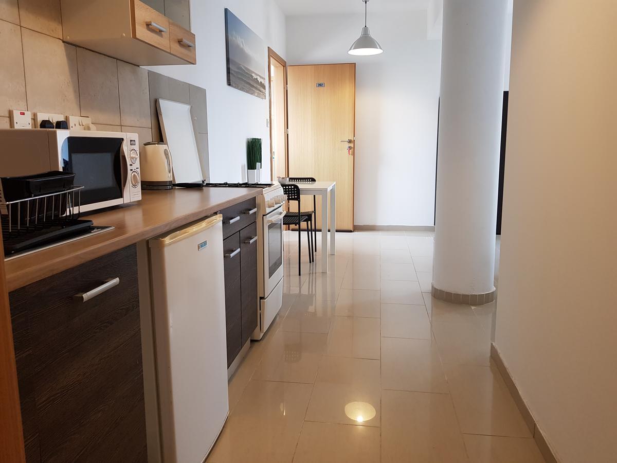 Valentinos Apartments Paphos Eksteriør bilde