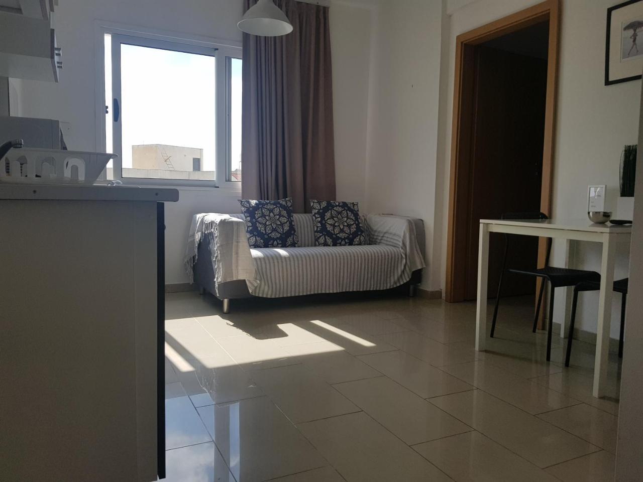 Valentinos Apartments Paphos Eksteriør bilde