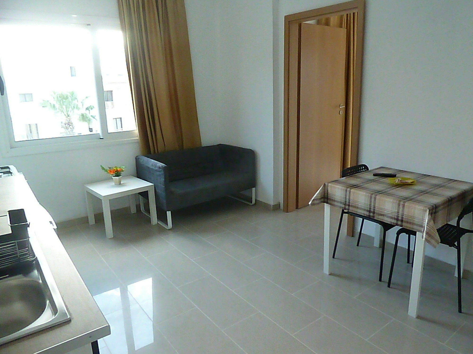 Valentinos Apartments Paphos Eksteriør bilde