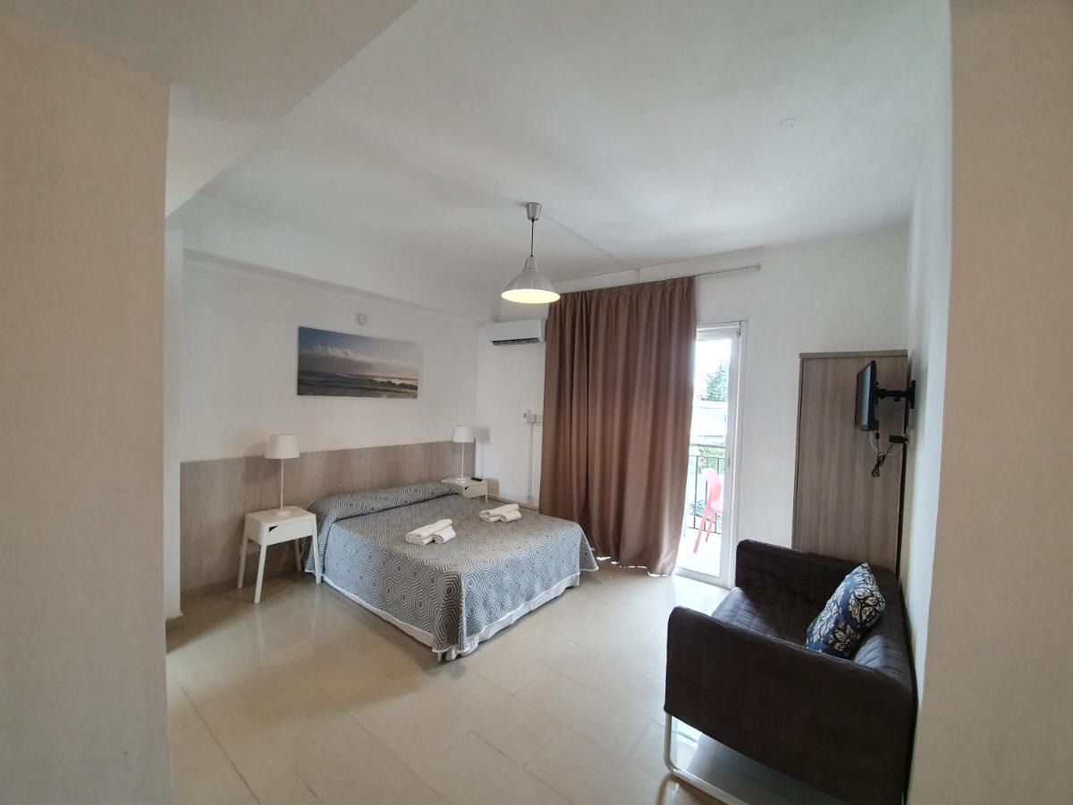 Valentinos Apartments Paphos Eksteriør bilde